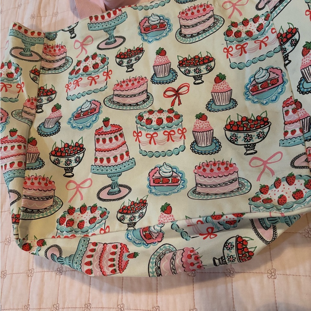 Strawberry Cake Print Tote Bag